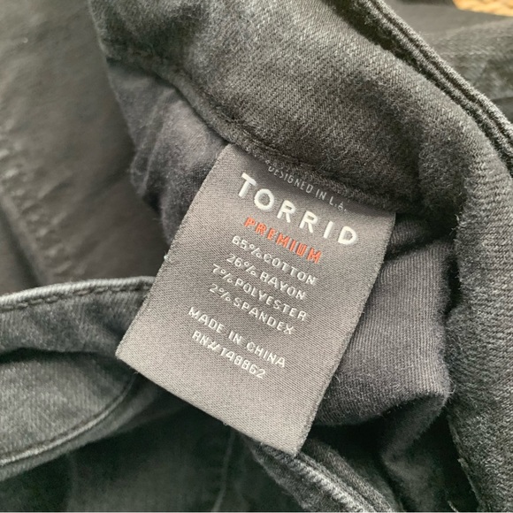 TORRID SLIM BOOT JEANS PREMIUM STRETCH WASHED BLACK MID RISE Denim Plus - Picture 7 of 8